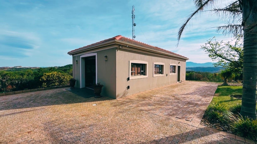 4 Bedroom Property for Sale in Grootbrakhoogte Western Cape